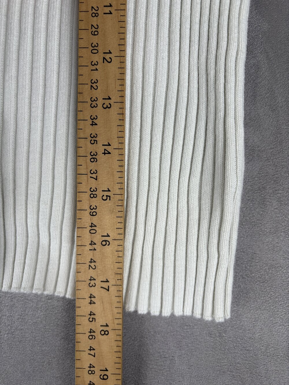 Brandy Melville Ribbed Collared Button-Up Cardigan OS - Picture 8 of 10